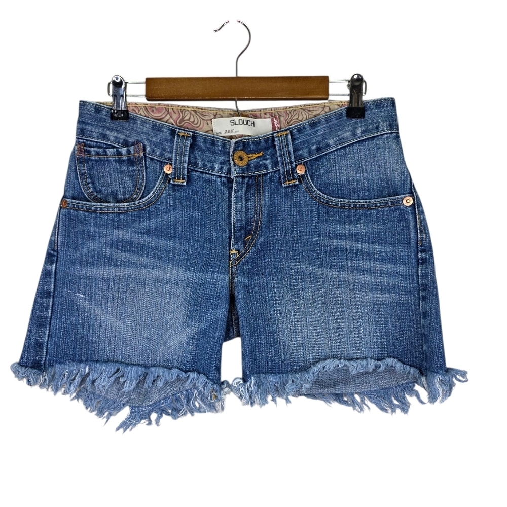 Vintage LEVIS Slouch 504 Juniors Light DENIM Jean Shorts Frayed Raw Hem Size 7